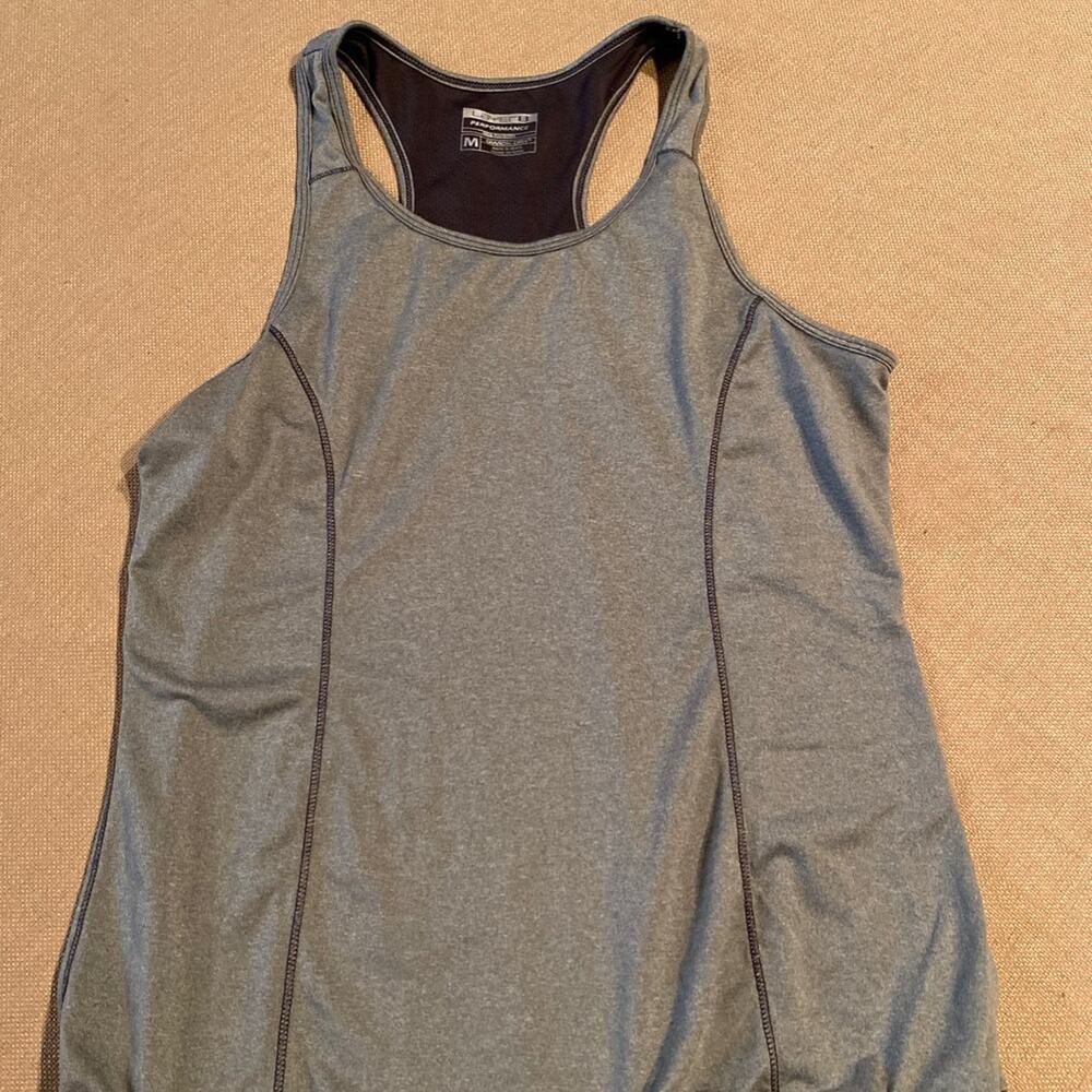 Medium Layer 8 Tank Top